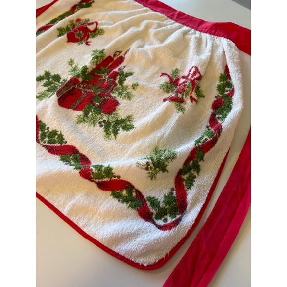 Christmas Candle & Holly Terry Vintage Half-Apron - Picture 2 of 9